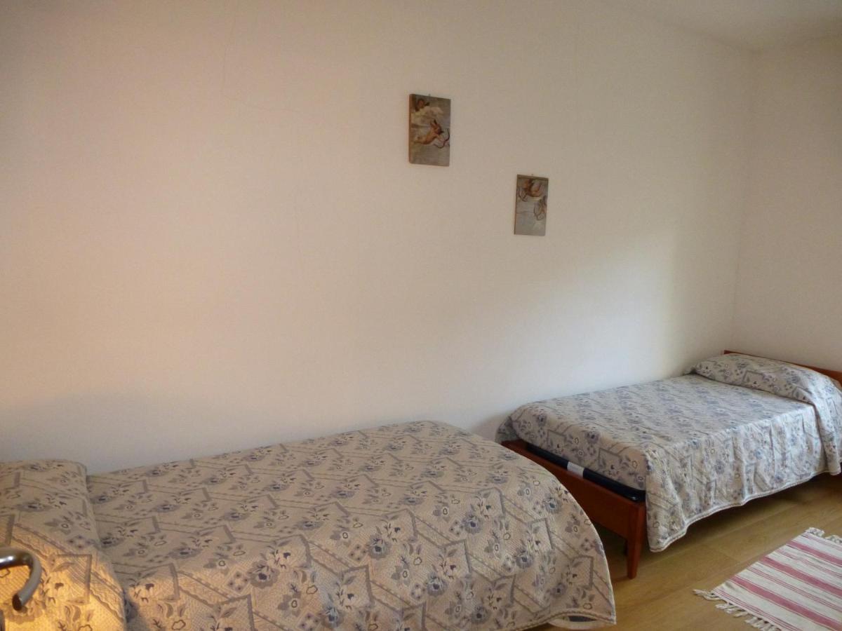 Casa Anita Lägenhet Tiarno di Sotto Exteriör bild