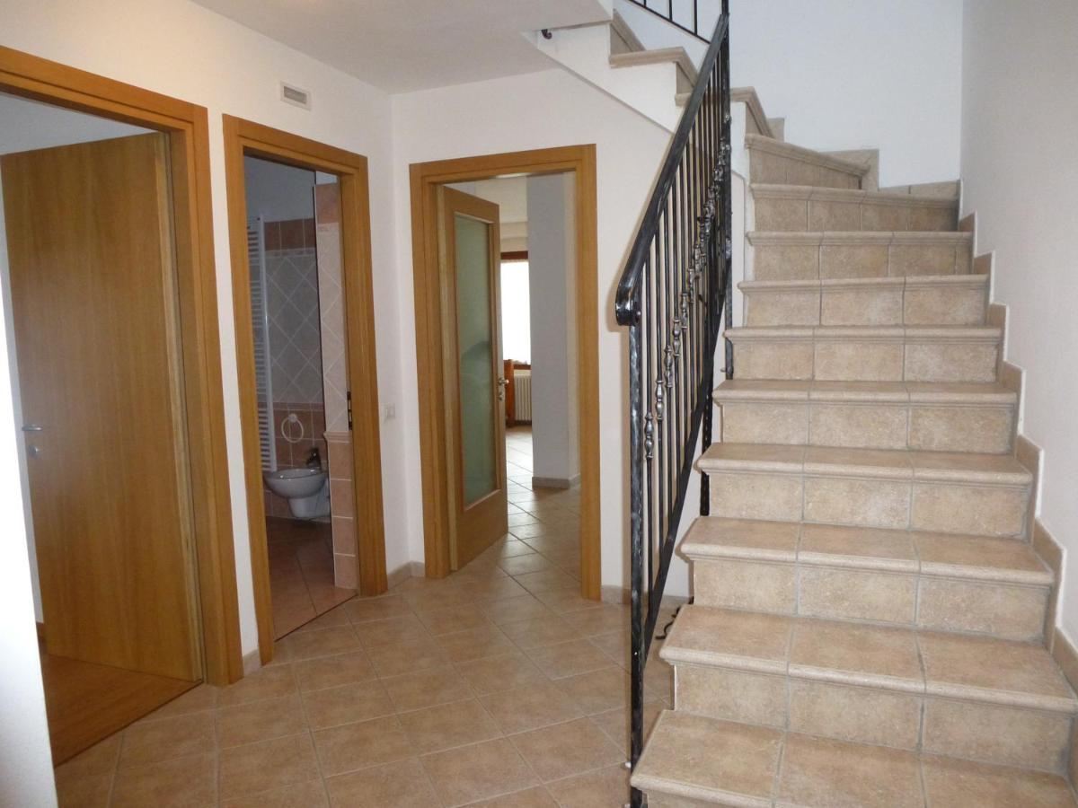 Casa Anita Lägenhet Tiarno di Sotto Exteriör bild
